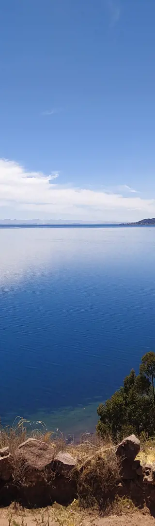 Schwimmende Inseln und strickende Männer